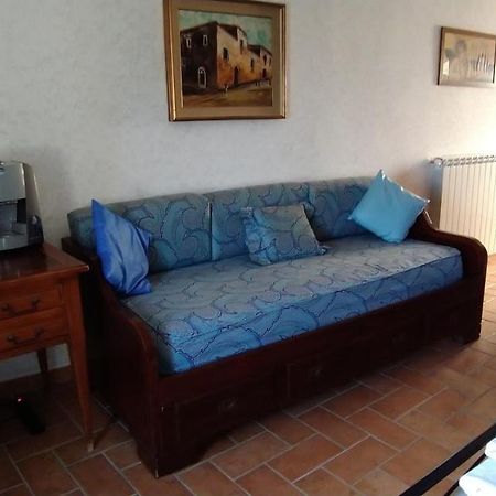 Il Borgo 38 Bed & Breakfast Scapoli Bagian luar foto